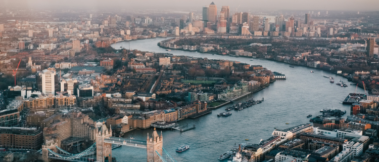 Aerial view of London: Five warning signs investors should never ignore